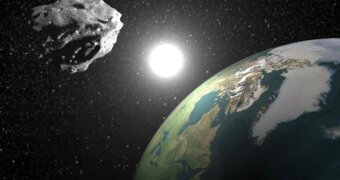 Жерге кооптуу астероид жакындап келе жатат